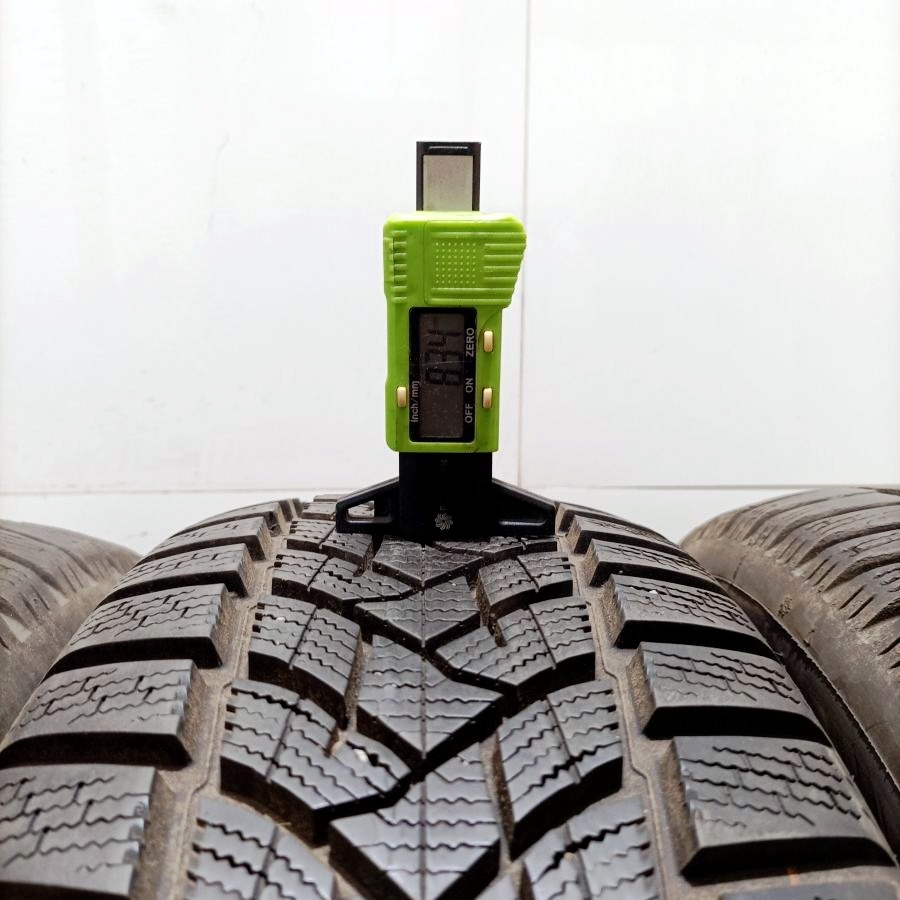 16" PNEU – 205/60/R16 – ZIMNÍ - DUNLOP - 99% a 80% vzorek - 2