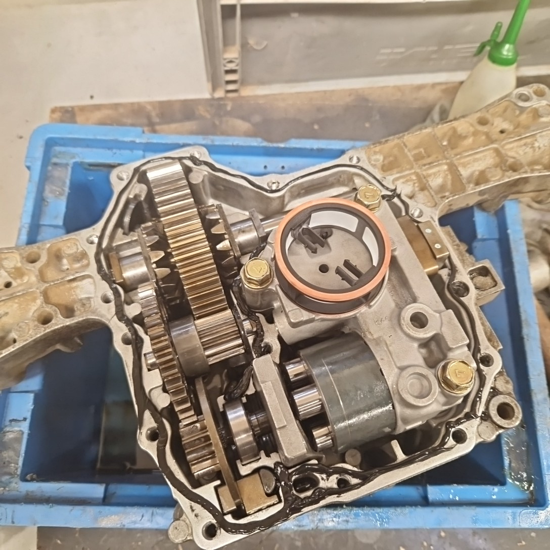 Zahradní traktor: Opravy hydrostatických převodovek - 2