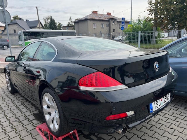 Prodám BMW 645Ci 245kW r.v. 04/2005 NOVÁ CENA - 2