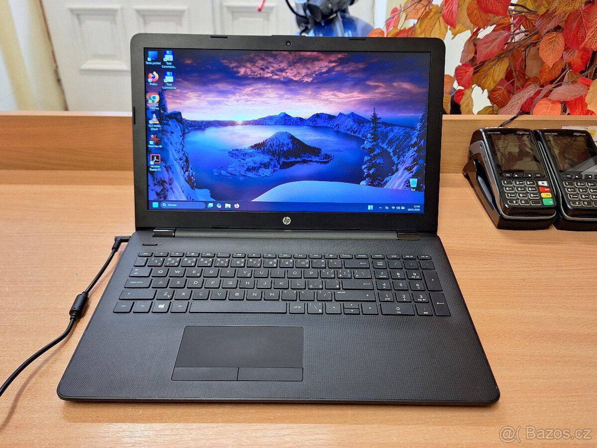 HP 15-rb021nc - AMD E2 2x2.0GHz, 8GB RAM DDR4, 256GB SSD - 2