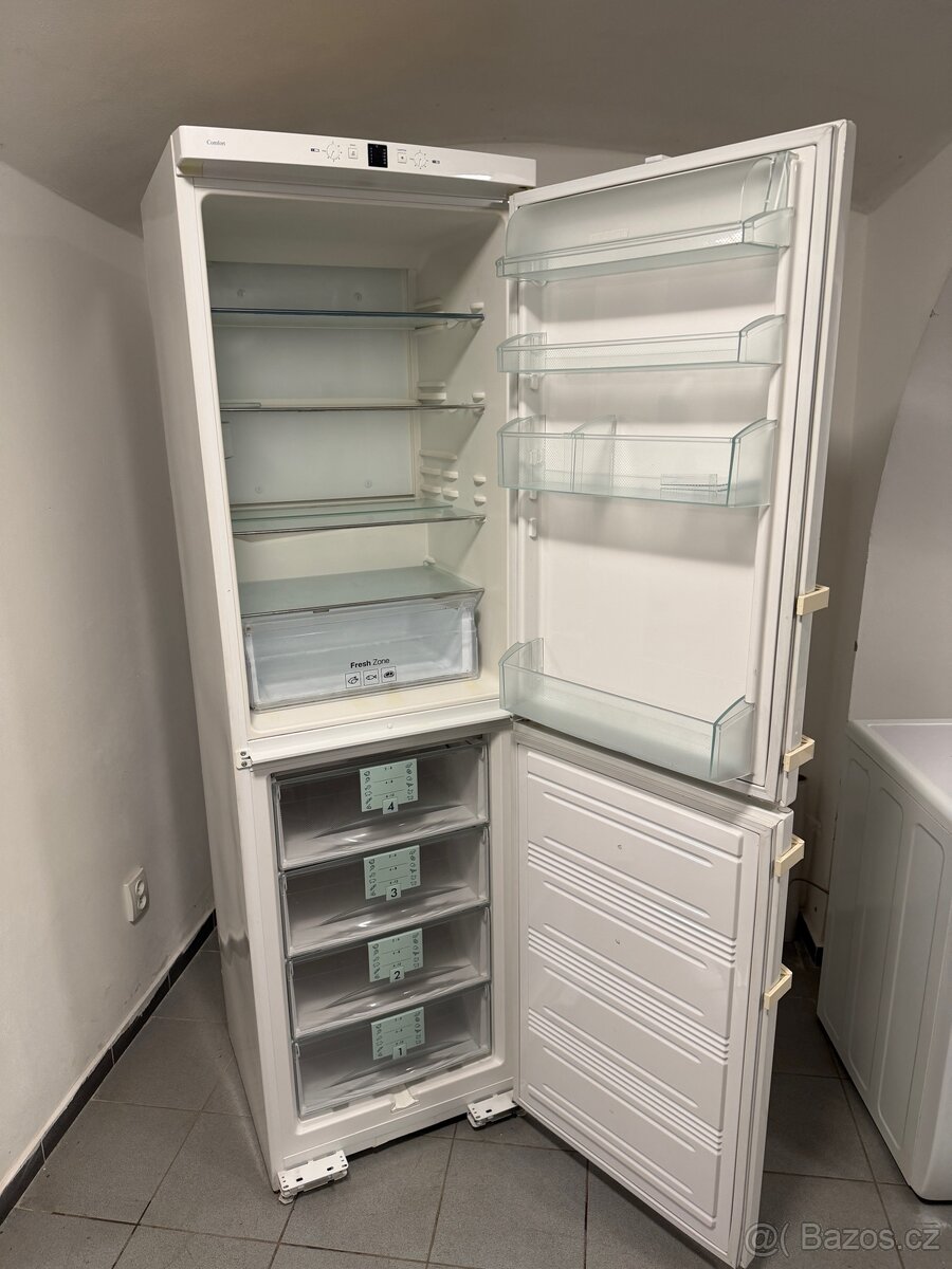 Lednice s mrazákem Liebherr Plně funkční - 2