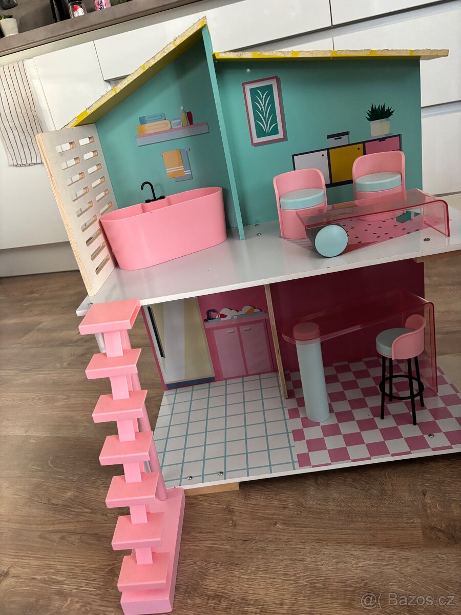 Detsky domecek na panenky - 2