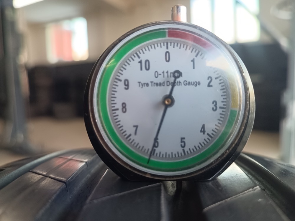 195/55 R16 BRIDGESTONE (2320) - 2