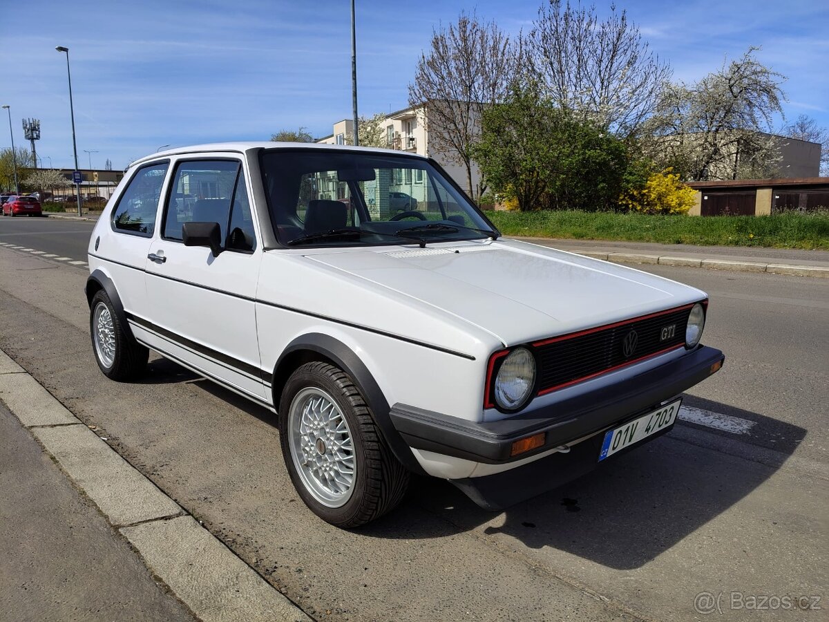 VW Golf GTI Mk1 - 2