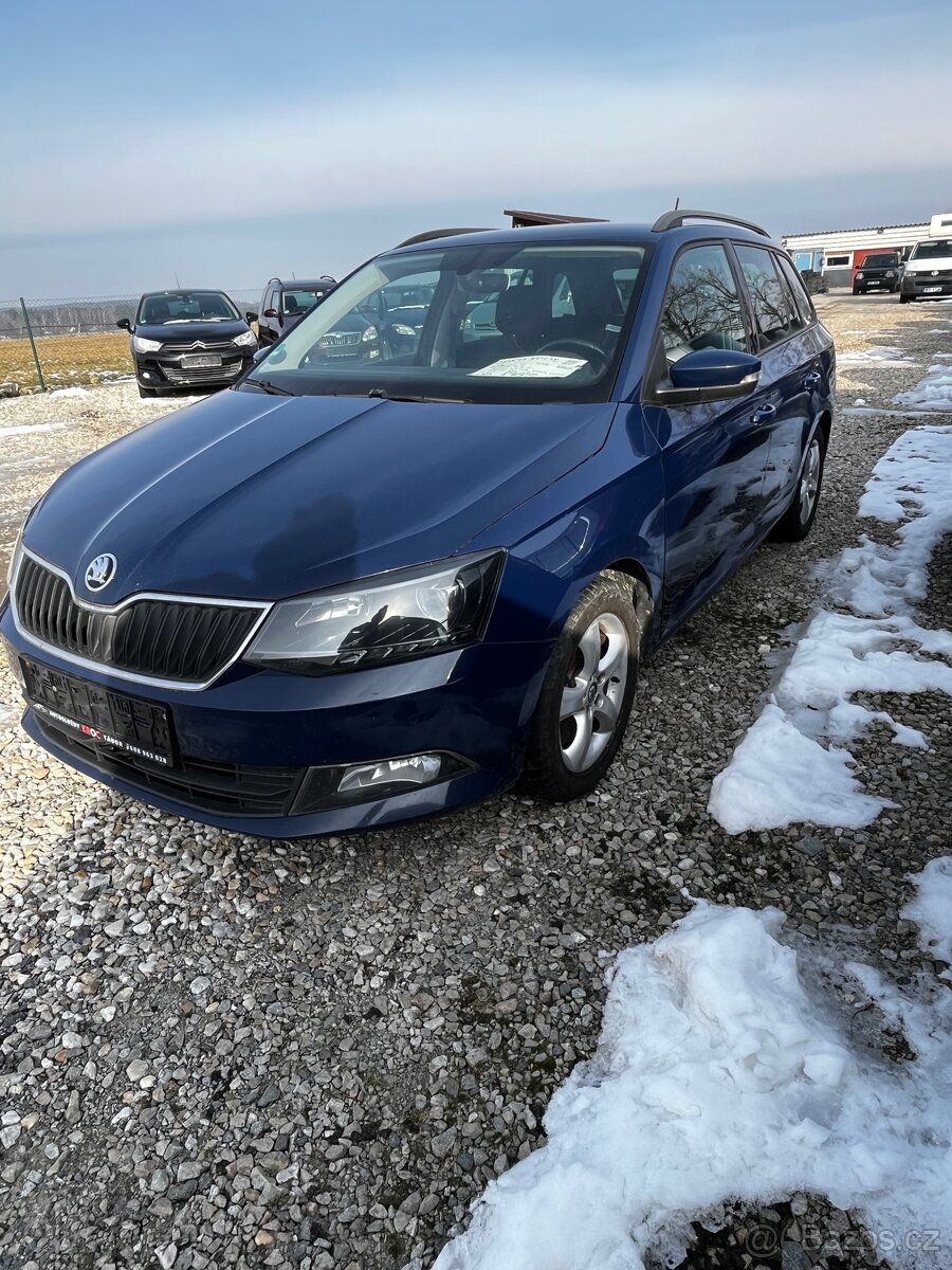 Škoda Fabie 3 combi...,závěs. - 2