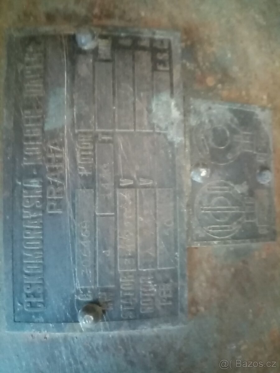 Prodám historický kroužkový elektromotor - 2