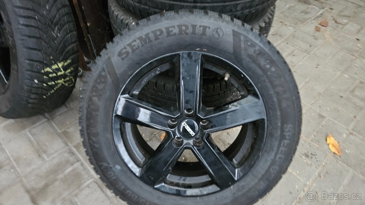 Zimní Sada Alu 5x98 215/60 R16 Dezent - 2