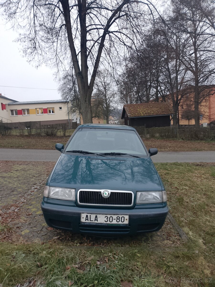 Felicia combi, 2001, 1,3MPi 50kW, 216 tkm, nová v ČR ,2. maj - 2