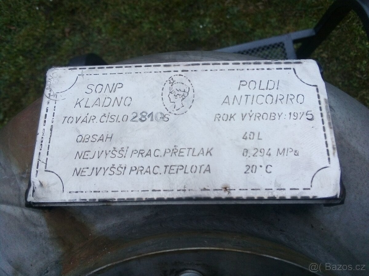 Nádrž nerez INOX 40 litrů hrdlo 4x závit M12 - 2