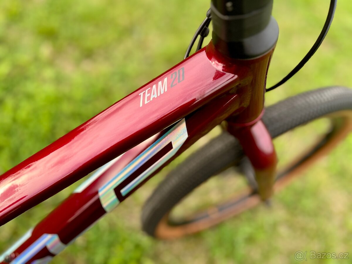 Superior Team 20" - perfektní stav, záruka, servis - 2