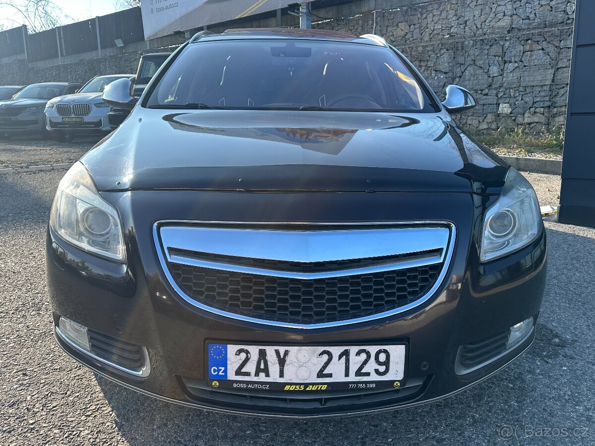 Opel Insignia Sports Tourer 2012 - 2