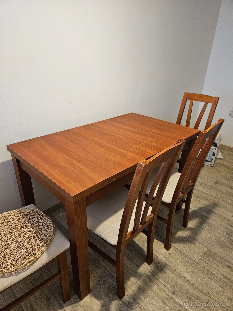 Proďam jidelní stul - 2