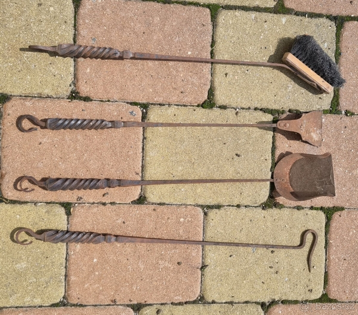 KRBOVÉ NÁŘADÍ ručně kované - 2