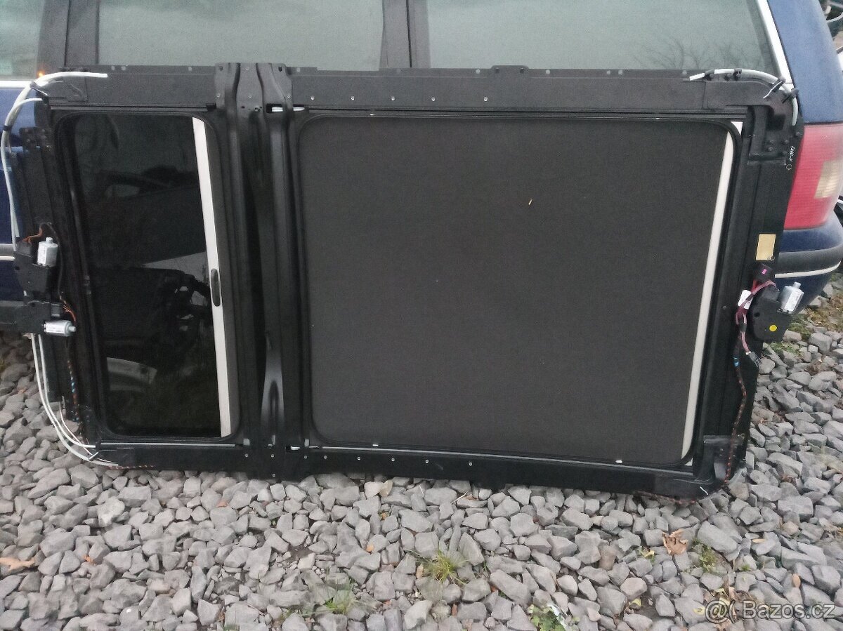 Audi Q7 díly palubka, dveře, panorama, stropnice - 2