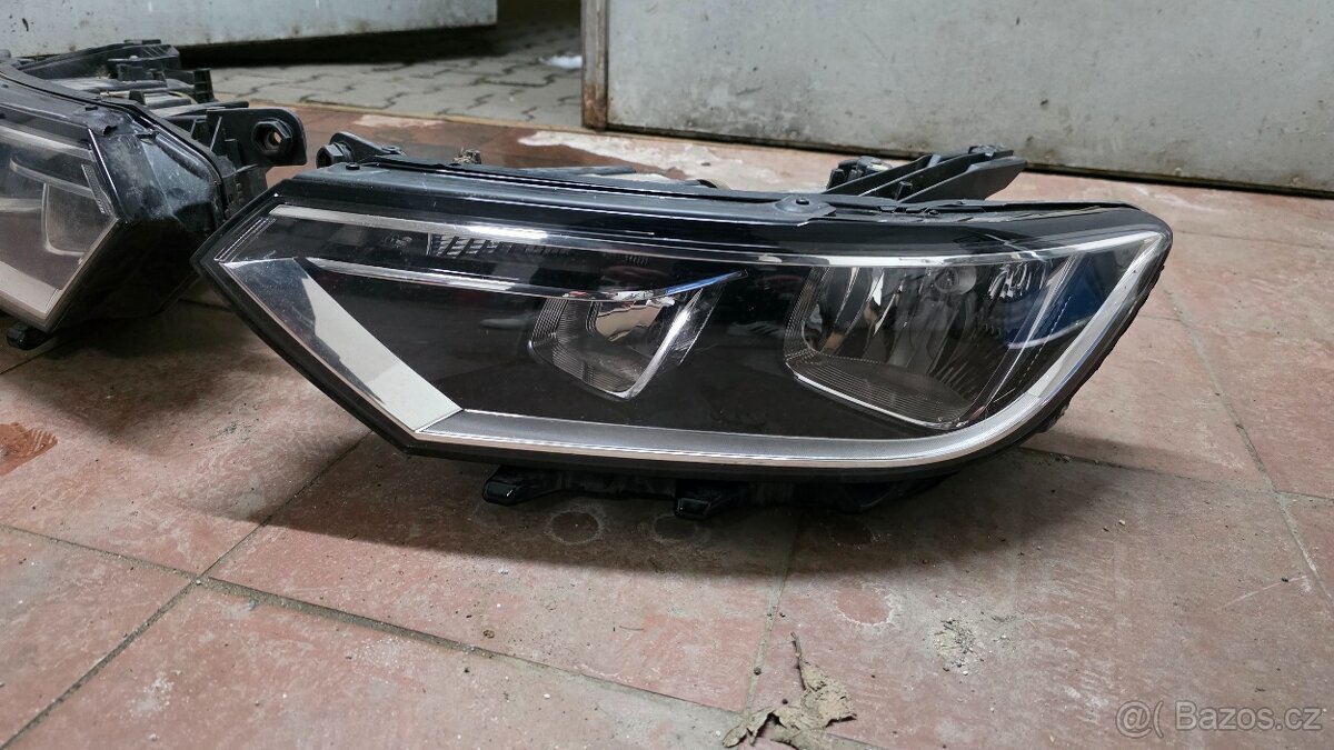 Svetla halogeny passat b8 - 2