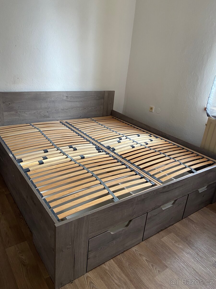 Manželská postel - 2