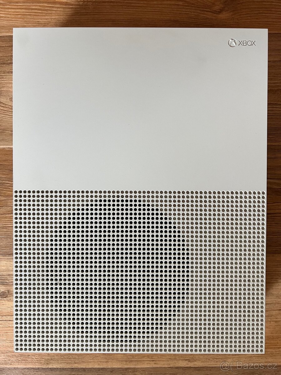 Xbox One S - 2