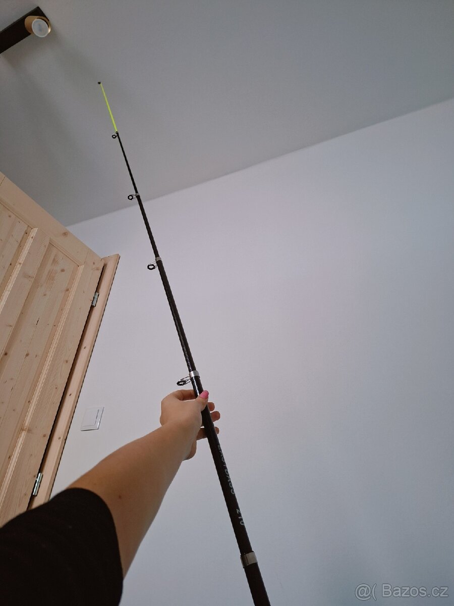 Teleskopický rybářský prut - 2