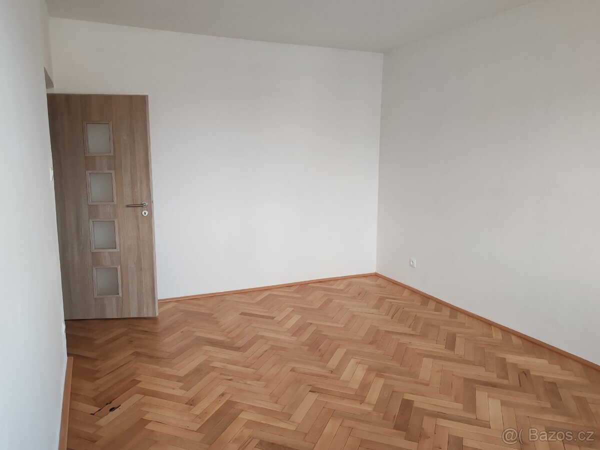 Pronájem bytu - 2