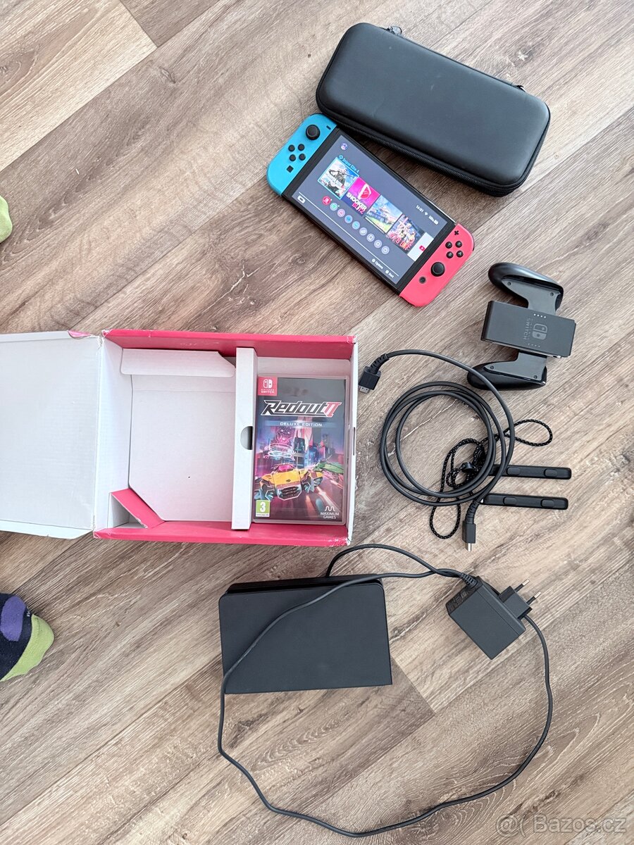 Nintendo switch ples - 2