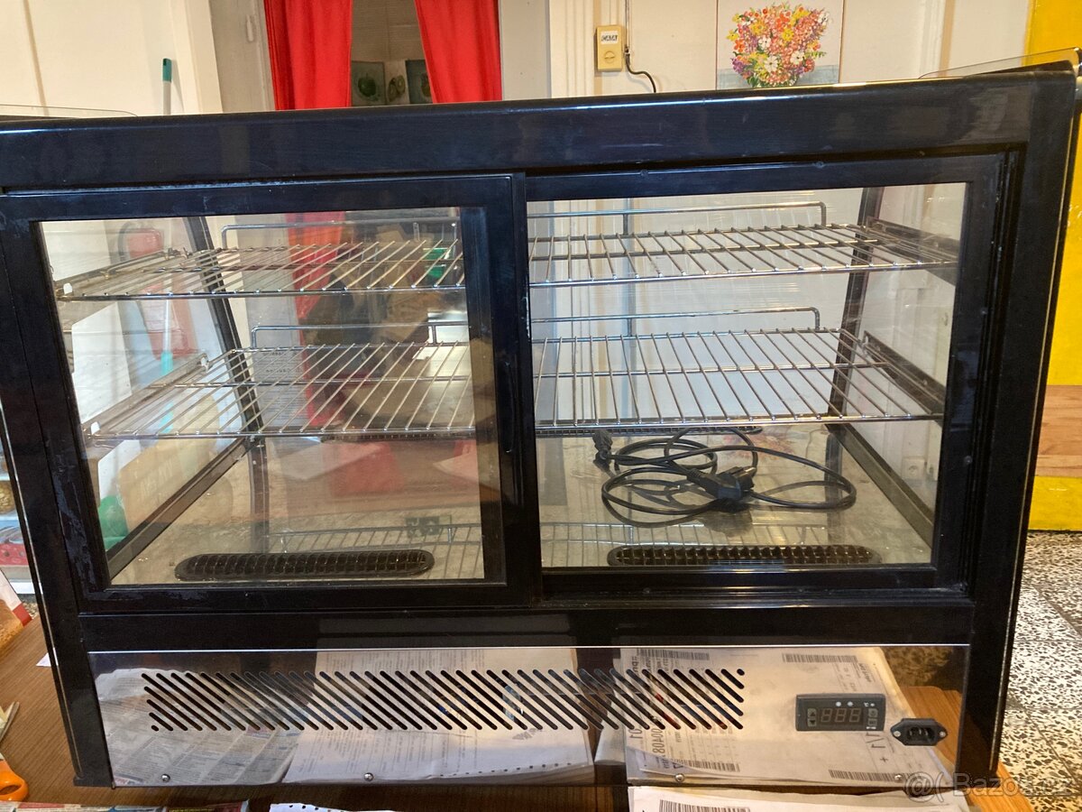 Chladící vitrína - 2