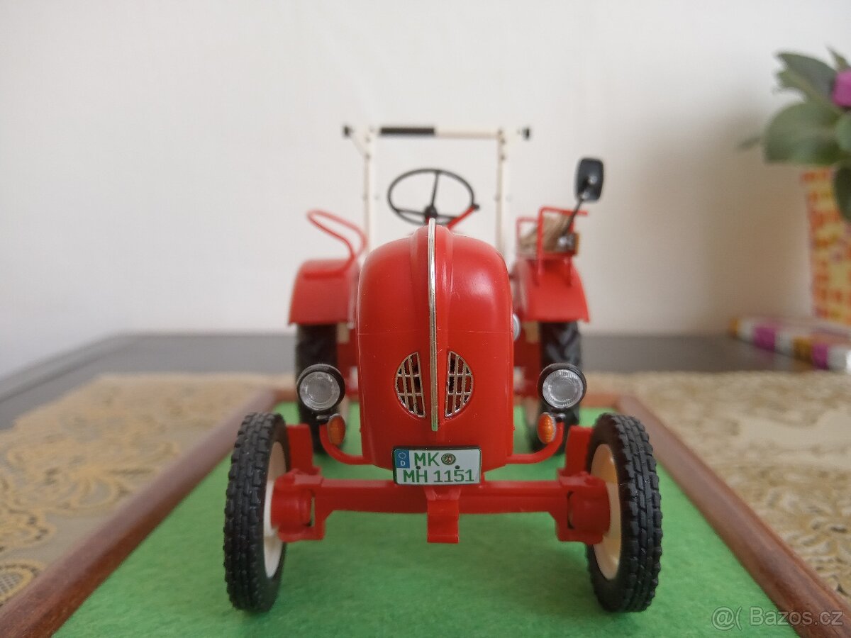 Porsche Diesel Revell 1/24 - 2