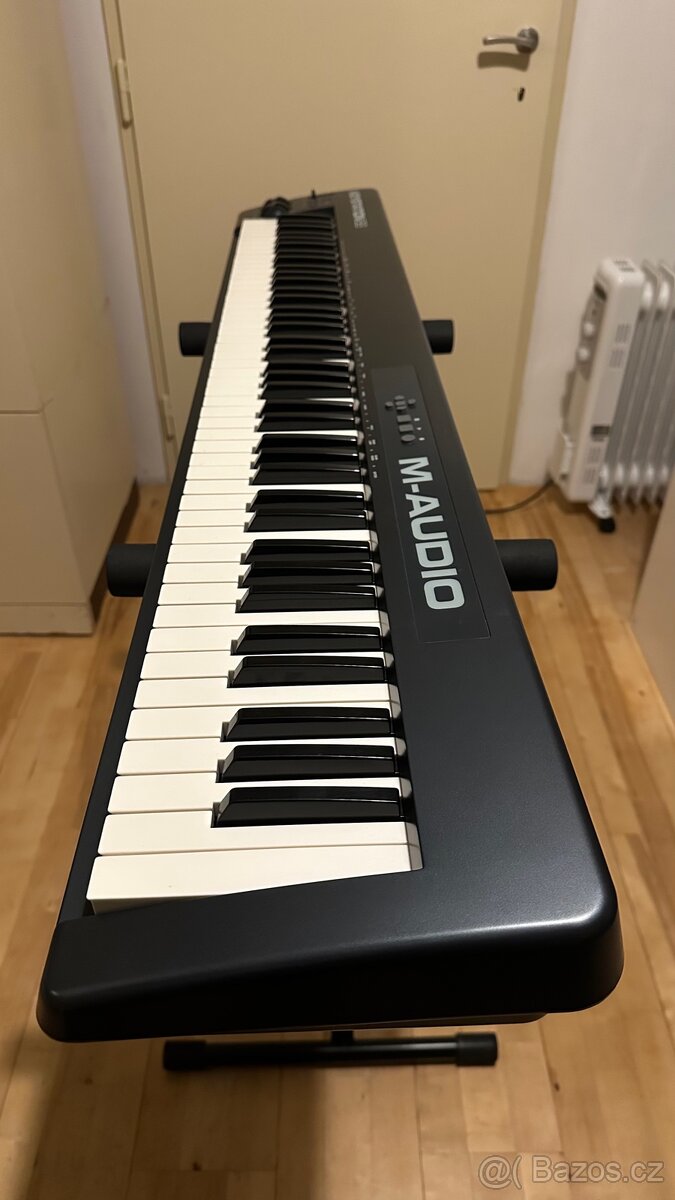 M-AUDIO keystation 88 - 2