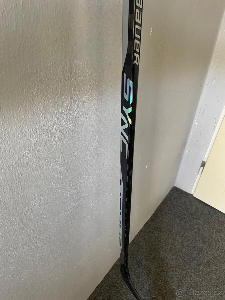 Nová kompozitová hokejka BAUER SYNC - 2