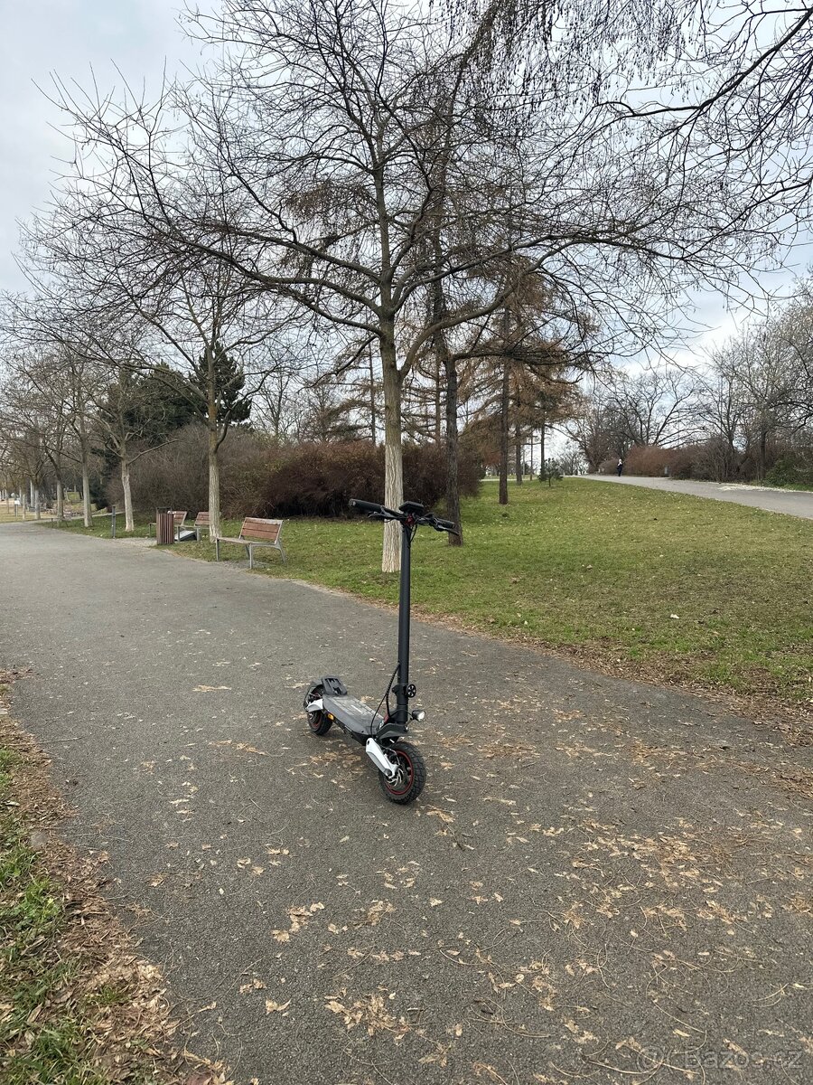 elektrokoloběžka CIRCOOTER - 2