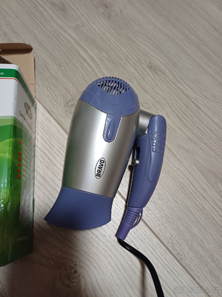 Cestovní fén na vlasy - 2