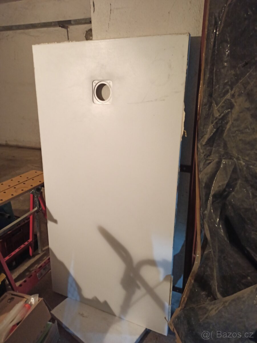 Sprchový vánočka lítá pouzita - 2