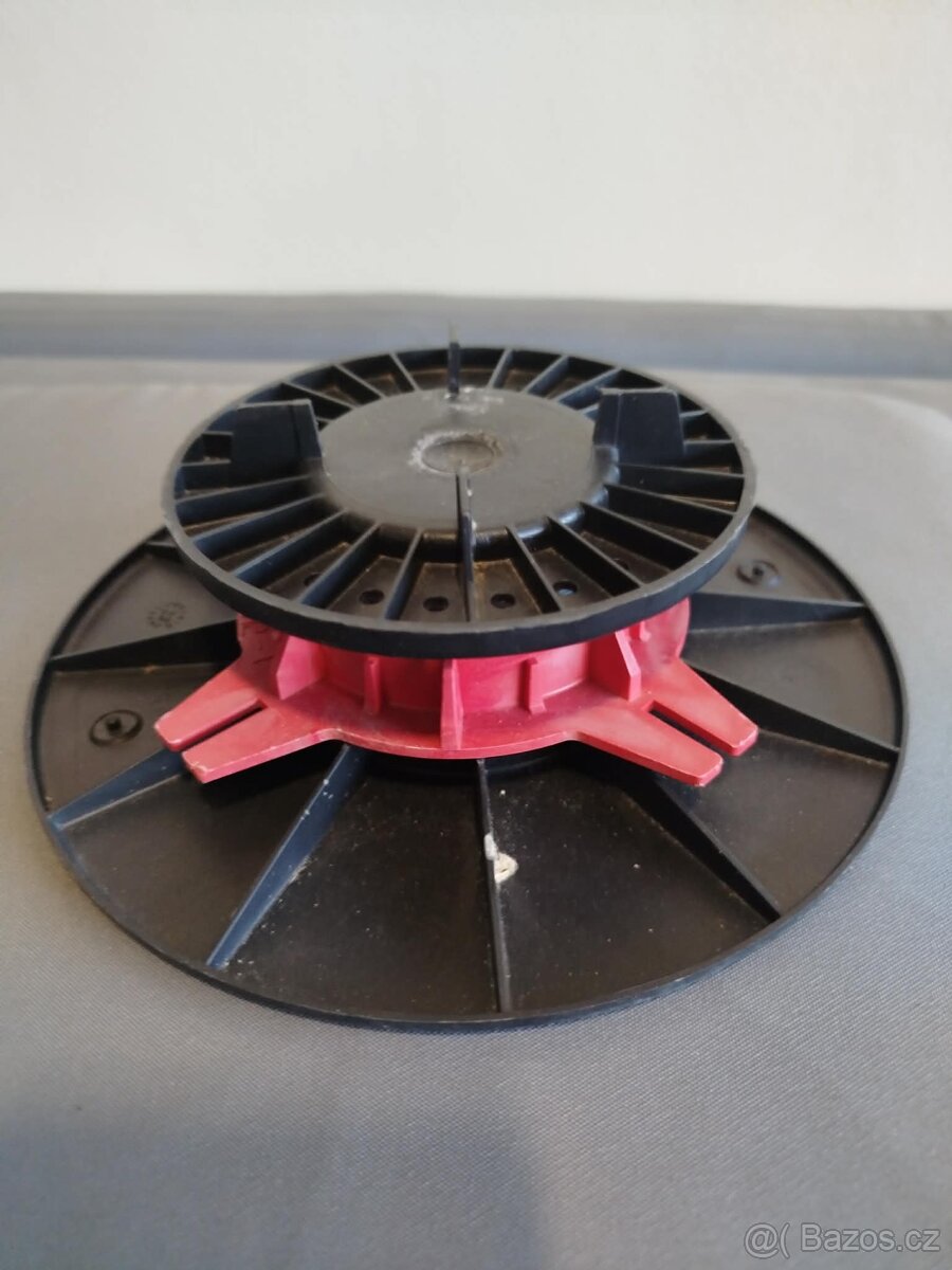 Terče pod dlaždice - 350 ks - 2