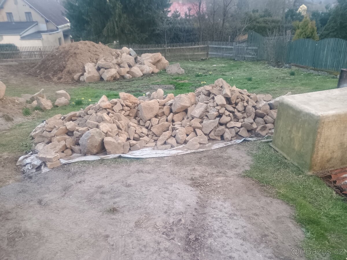 Kameny za odvoz - 2