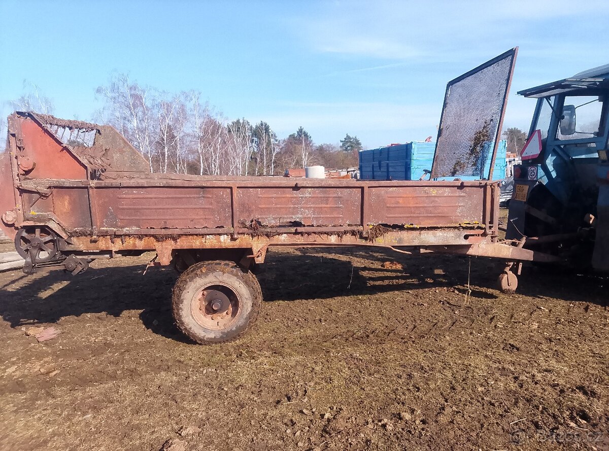 Rozmetadlo hnoje - 2