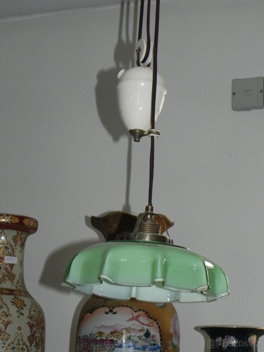 Lustr stahovačka - 2