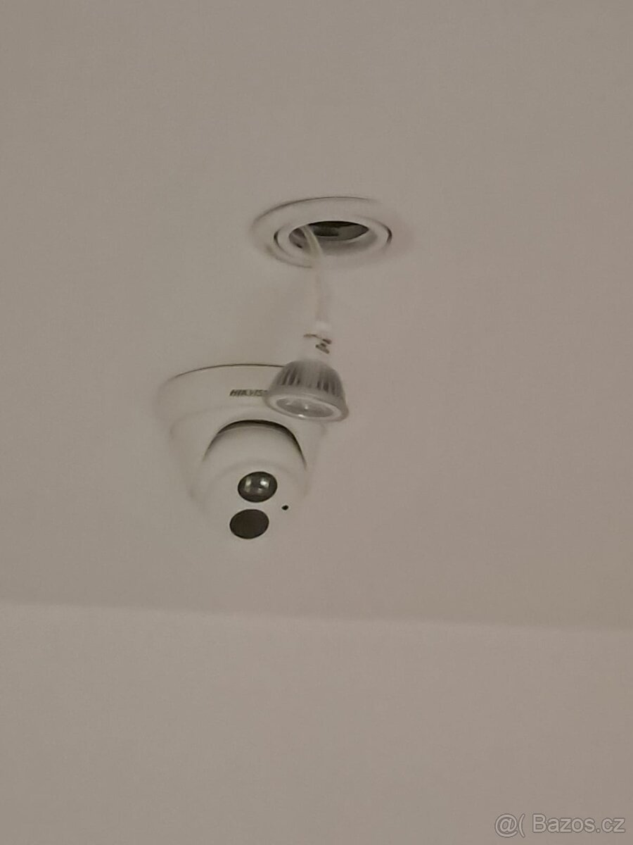 Kamera Hikvision DS-2CD2332-I - 2