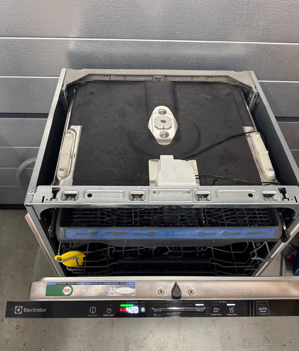 Vestavná myčka electrolux, automatické otevírání - 2