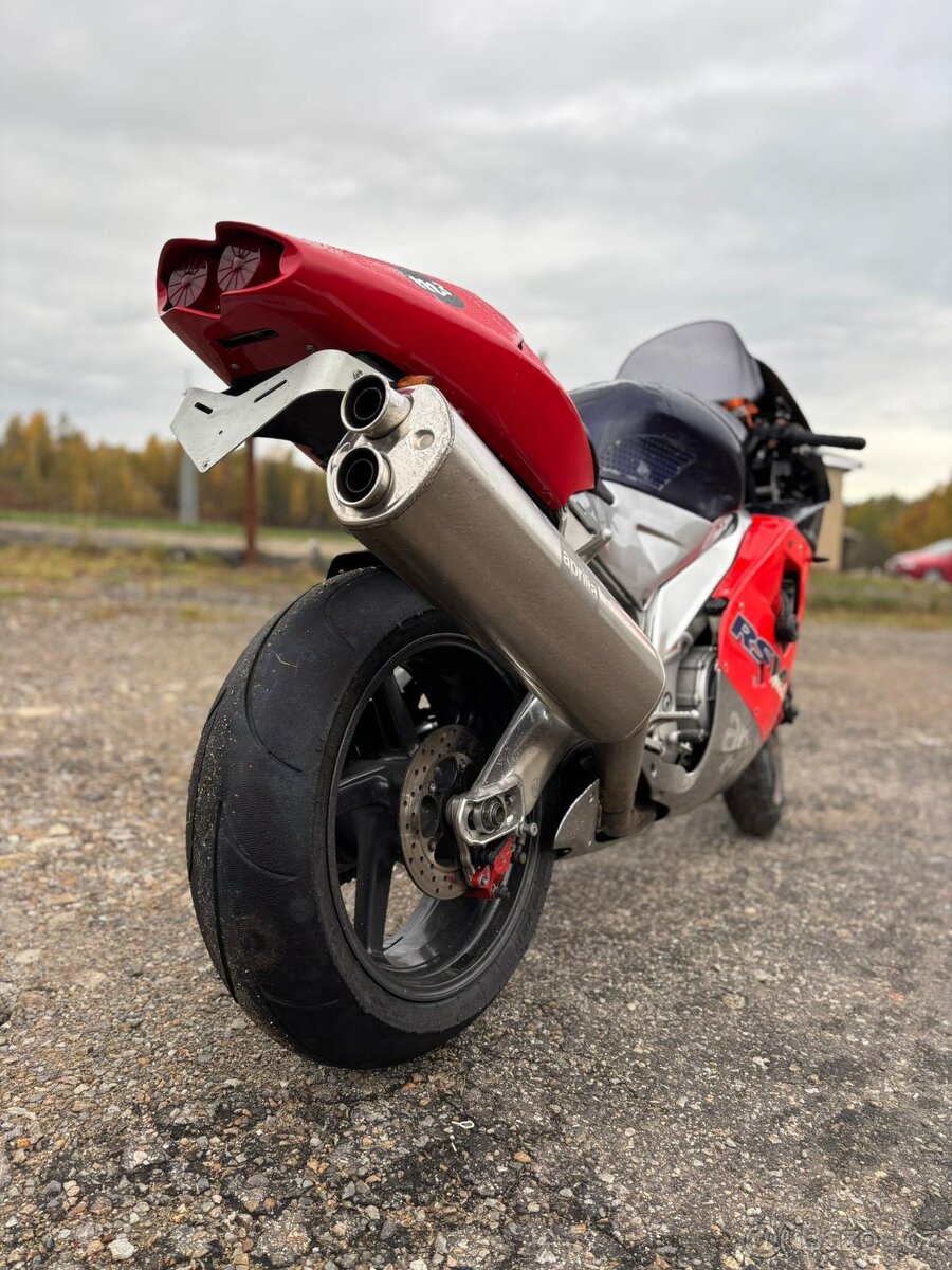 Závodní motocykl APRILIA RSV 1000 KLASIK SBK - 2