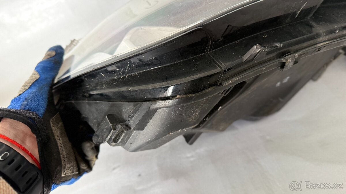 Peugeot 308 sw 2016 světlo - 2