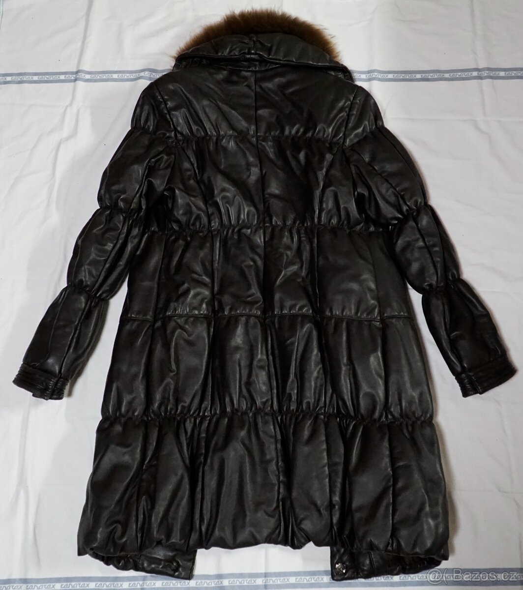 Dámský kožený černý kabát KARA - 2