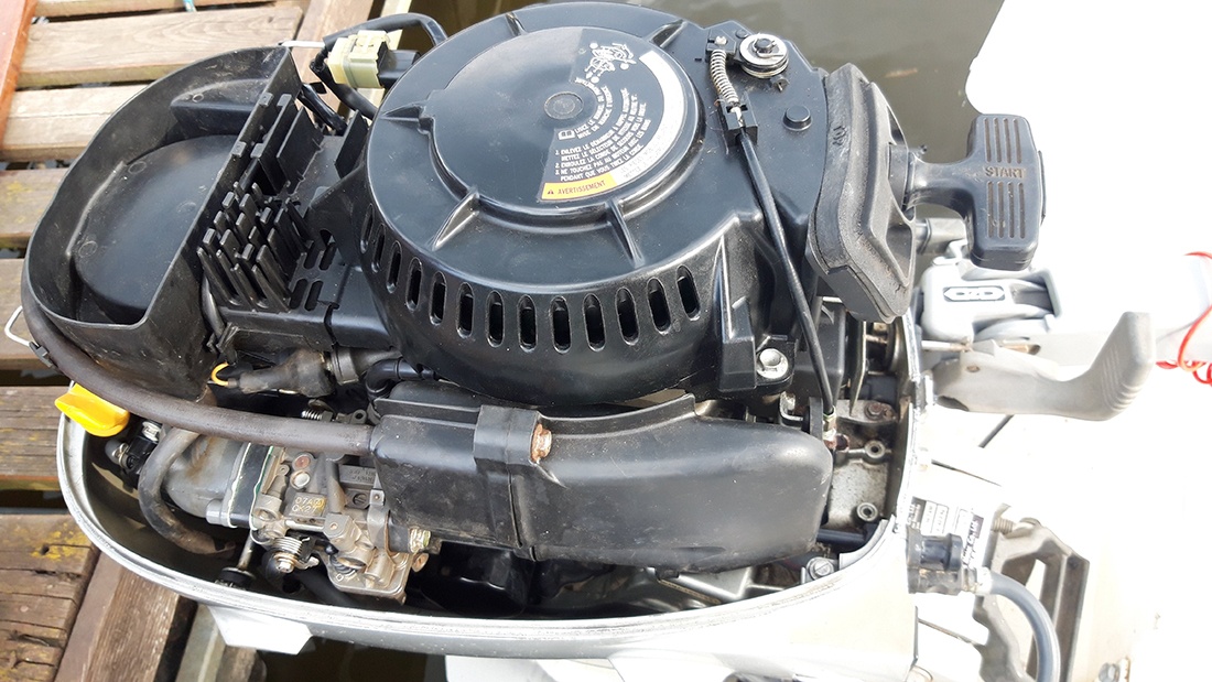 LODNÍ MOTOR HONDA BF 20D - 2