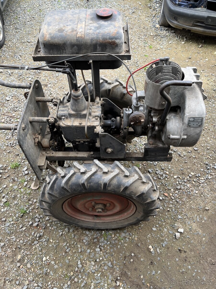 dvoukolová fréza s bržděným vozikem - 2