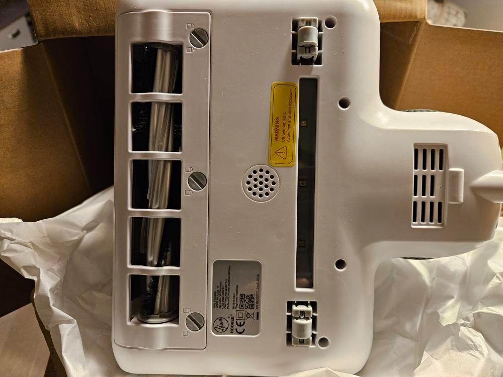 hodinky OLYMPIA TITANIUM , čistič matrací Hoover - 2