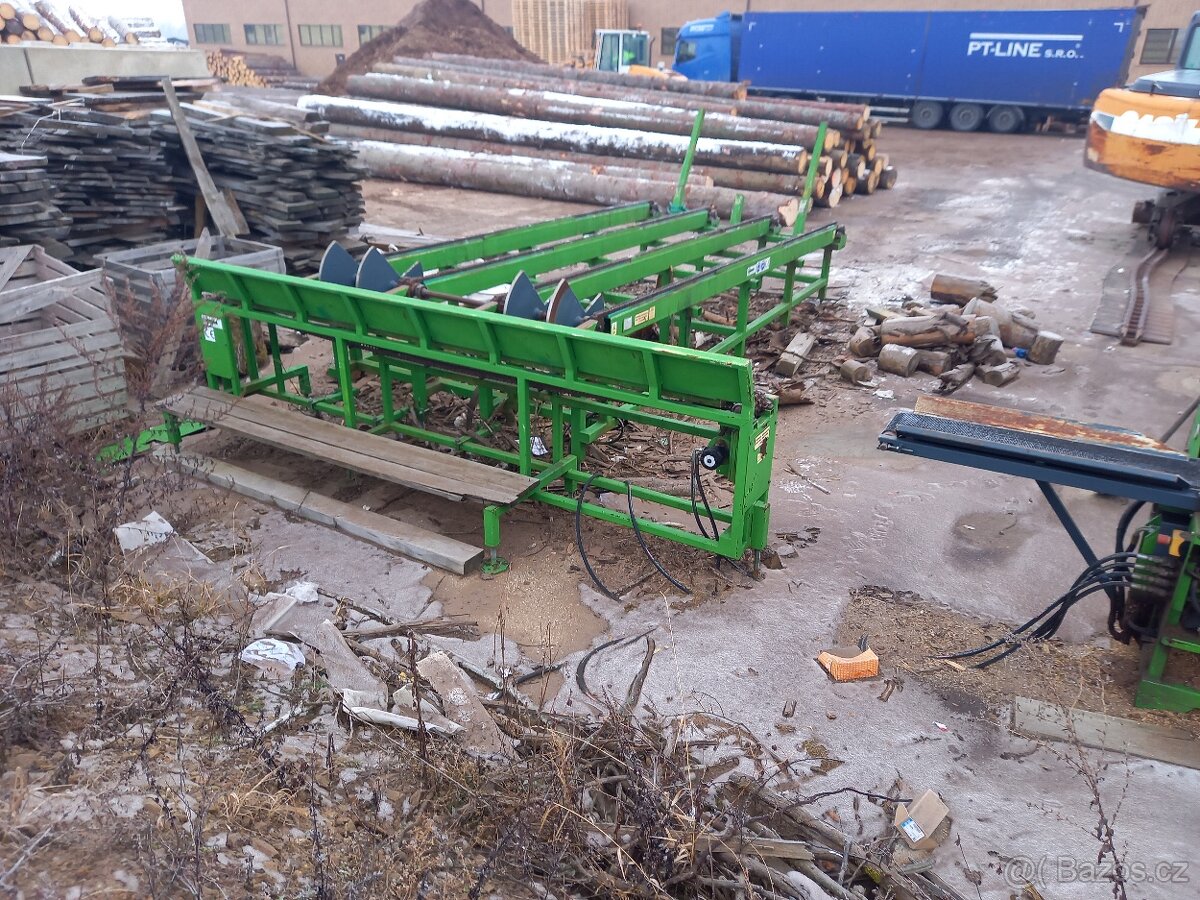 Štípačka Roltrac R380 - 2