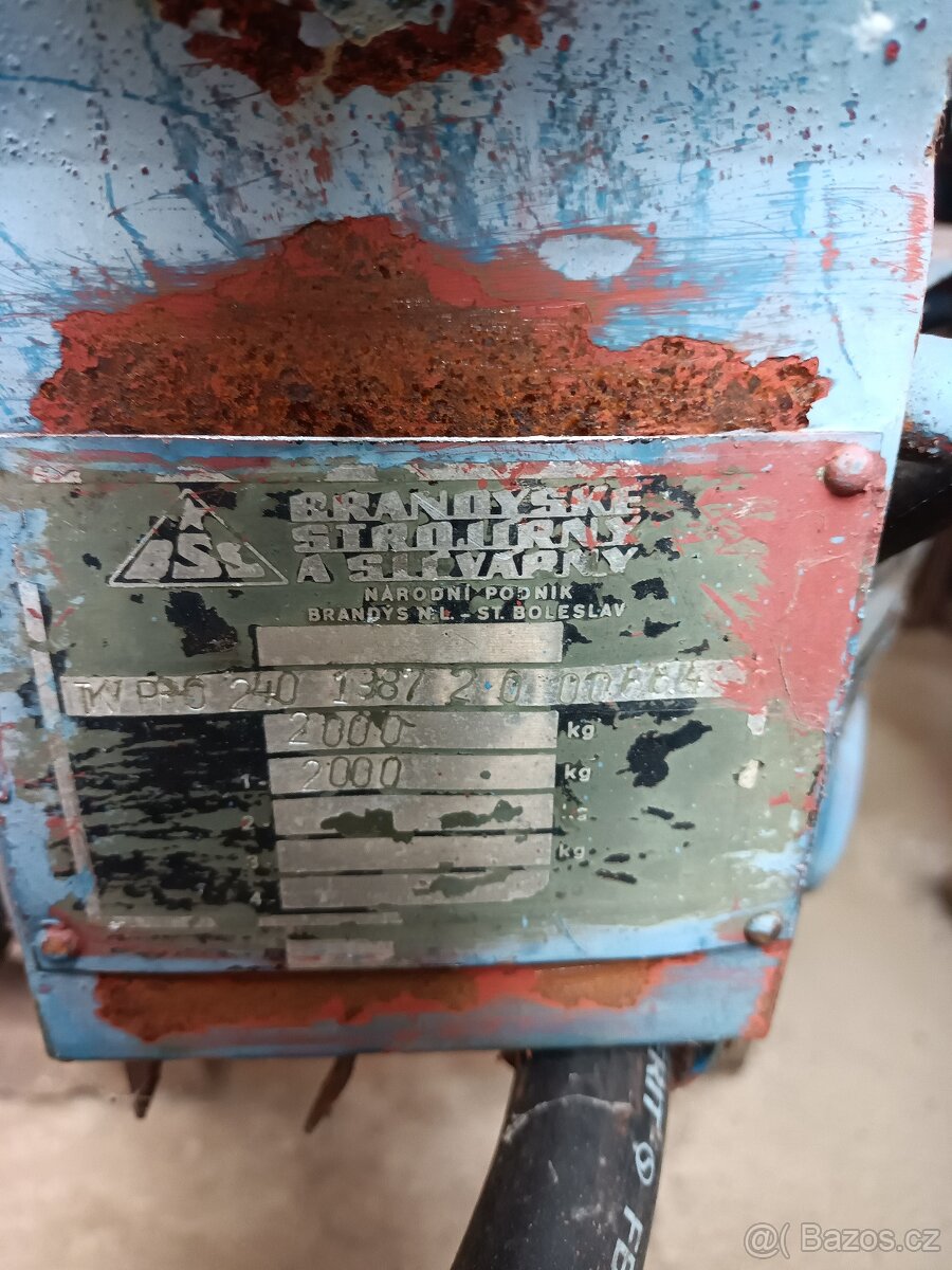 kára za traktor-podvozek - 2