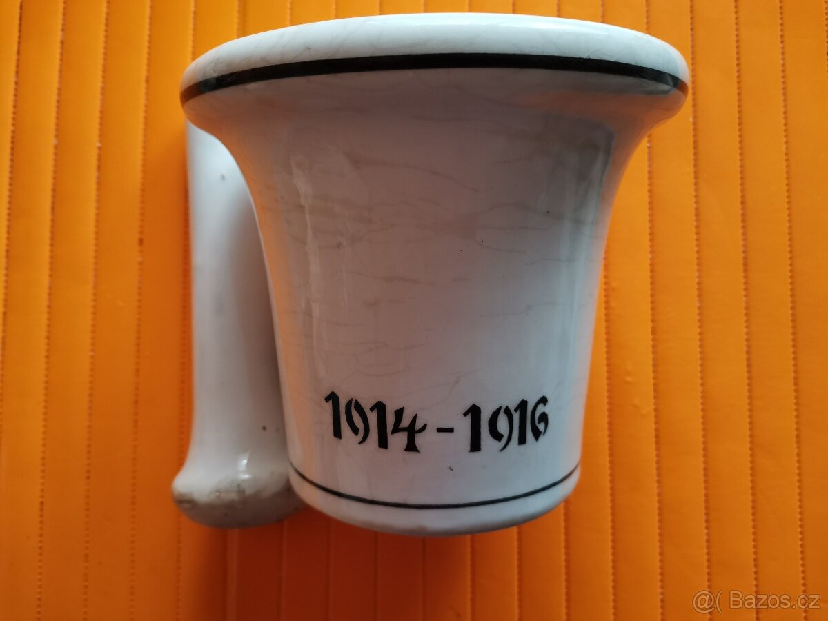 porcelánový hmoždíř 1918 - 2