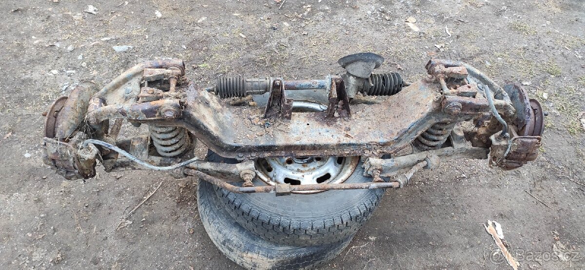 Náprava škoda 120l na díly - 2