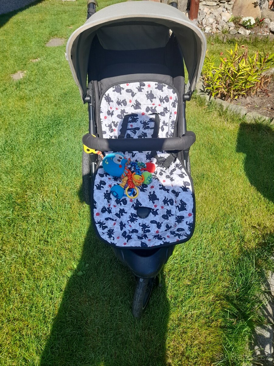 Dětský kočárek - 2