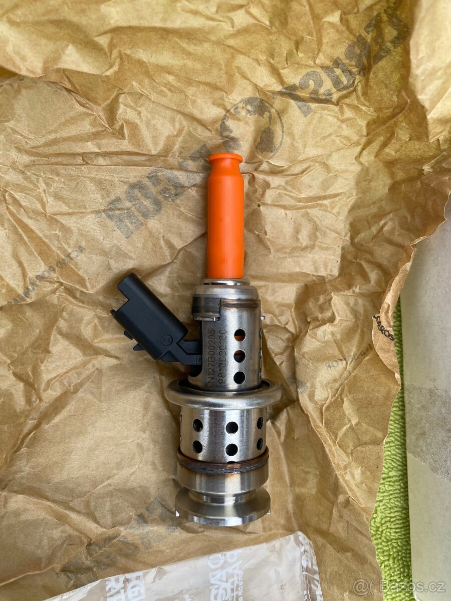 VSTŘIKOVAČ ADBLUE 9813930180 - 2