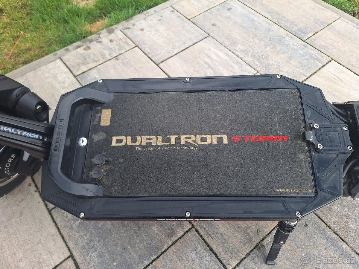 Elektrokoloběžka Dualtron Storm - 2